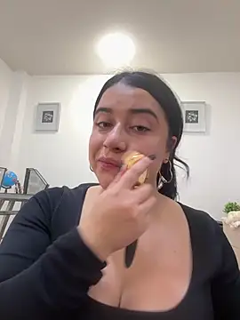 KallyMyller1 online show from March 20, 2026, 8:25 pm