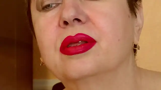 LadyPosh online show from March 4, 2026, 9:10 pm