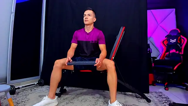 Aydenmiller96 online show from October 29, 2025, 12:24 am