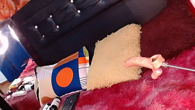 camilastar89 online show from September 12, 2025, 6:52 pm