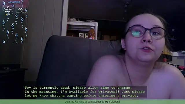 ZeTurtleMaster online show from March 19, 2025, 3:52 am