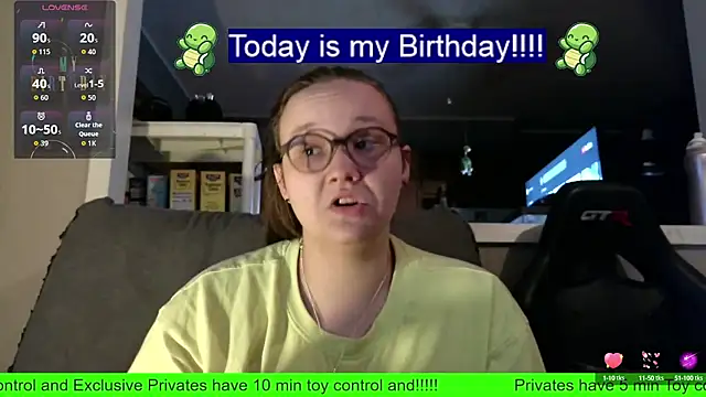 ZeTurtleMaster online show from September 26, 2025, 2:26 am