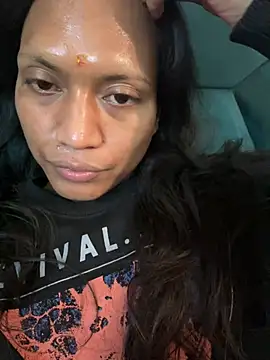 DarlingJenny22 online show from February 18, 2026, 5:42 pm