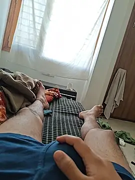 Hornylonda556 online show from February 14, 2026, 9:17 am