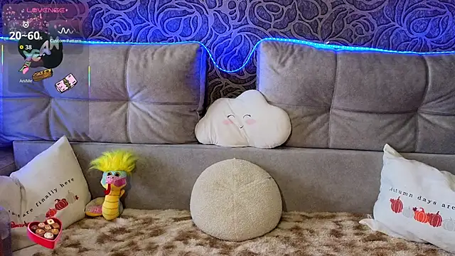 DanaMartina online show from April 9, 2026, 12:21 pm