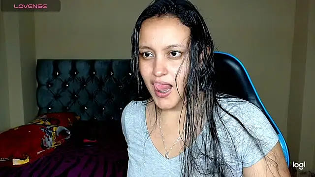 sexy nurse  online show from January 15, 2025, 3:33 am