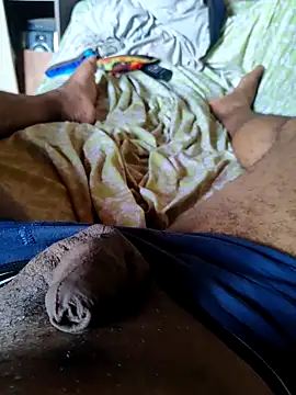 Snapshot of mineirinhosedutor2210 chatting on November 6, 2025, 8:10 pm mineirinhosedutor2210 online show from November 6, 2025, 8:10 pm