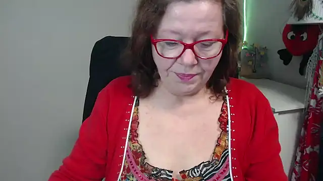 Snapshot of Adelewildx chatting on February 26, 2025, 7:09 am Adelewildx online show from February 26, 2025, 7:09 am
