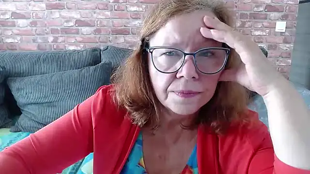 Snapshot of Adelewildx chatting on September 27, 2025, 10:20 am Adelewildx online show from September 27, 2025, 10:20 am