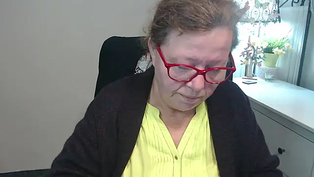 Snapshot of Adelewildx chatting on September 29, 2025, 3:22 am Adelewildx online show from September 29, 2025, 3:22 am