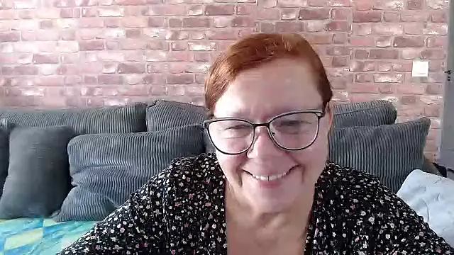 Snapshot of Adelewildx chatting on October 3, 2025, 10:45 am Adelewildx online show from October 3, 2025, 10:45 am