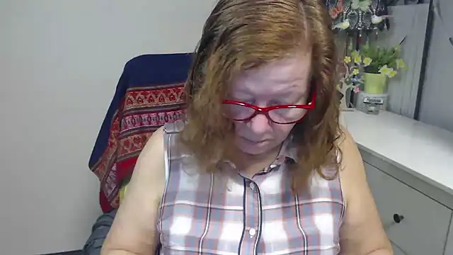 Snapshot of Adelewildx chatting on October 22, 2025, 3:07 am Adelewildx online show from October 22, 2025, 3:07 am