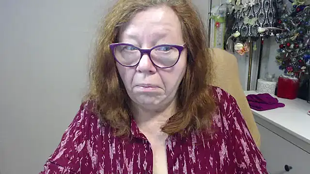 Adelewildx online show from February 3, 2026, 6:22 am