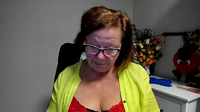 Snapshot of Adelewildx chatting on July 20, 2026, 3:43 am Adelewildx online show from July 20, 2026, 3:43 am