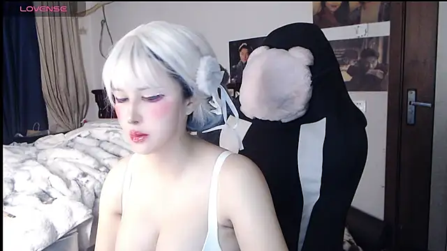 candy cola online show from November 13, 2025, 11:09 am