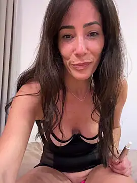 Snapshot of SweeetAlegra chatting on February 16, 2025, 9:05 pm SweeetAlegra online show from February 16, 2025, 9:05 pm