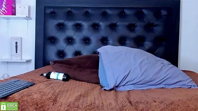 Alika Shanty online show from March 22, 2026, 2:09 pm