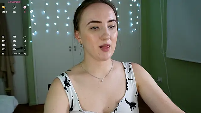 Black Eva  online show from February 1, 2025, 4:44 pm