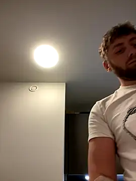 Snapshot of Cata9407 chatting on November 27, 2025, 10:17 am Cata9407 online show from November 27, 2025, 10:17 am