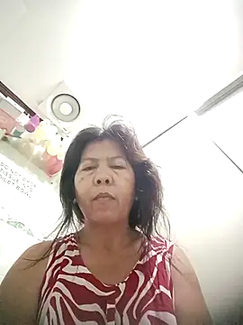 TropicalFlower online show from September 19, 2025, 10:21 pm