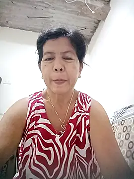 TropicalFlower online show from November 15, 2025, 7:05 am