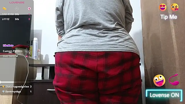 BBW MILF 4U online show from January 31, 2026, 7:12 pm