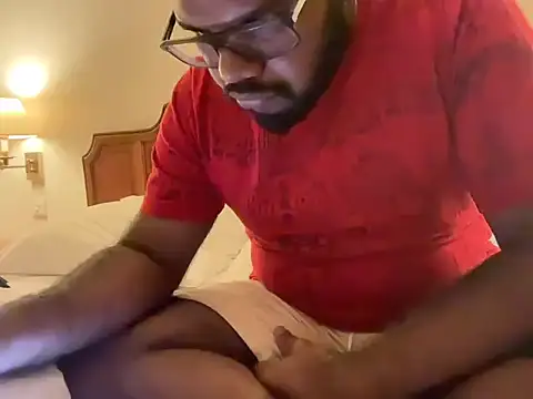 Snapshot of alexcsp chatting on October 30, 2025, 9:15 pm alexcsp online show from October 30, 2025, 9:15 pm