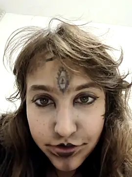 Snapshot of Blulilla69 chatting on October 31, 2025, 11:06 pm Blulilla69 online show from October 31, 2025, 11:06 pm