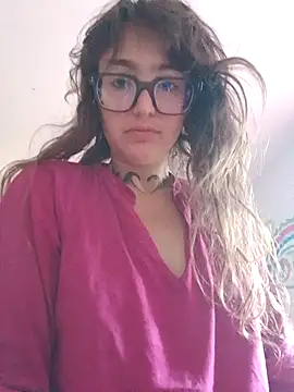 Snapshot of Blulilla69 chatting on November 3, 2025, 7:31 am Blulilla69 online show from November 3, 2025, 7:31 am