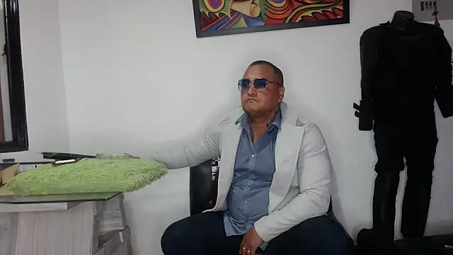 hardrock982 online show from April 22, 2026, 1:34 pm