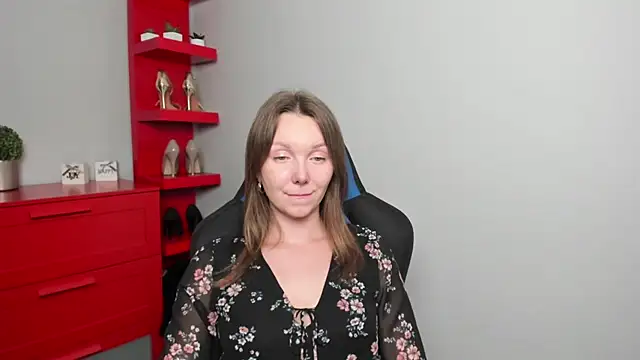 Cookie zoe online show from September 18, 2025, 5:31 am