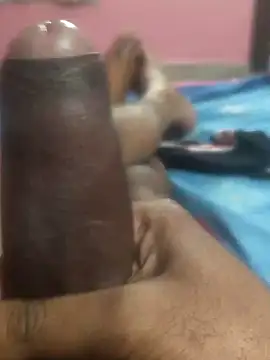 Snapshot of omar23121 chatting on January 8, 2025, 7:03 pm omar23121 online show from January 8, 2025, 7:03 pm