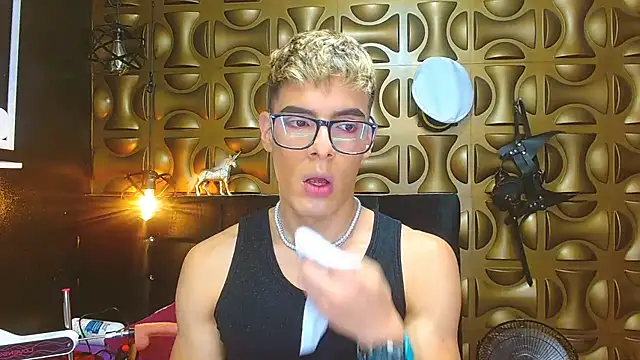 angel sexyevil online show from March 9, 2025, 12:31 pm