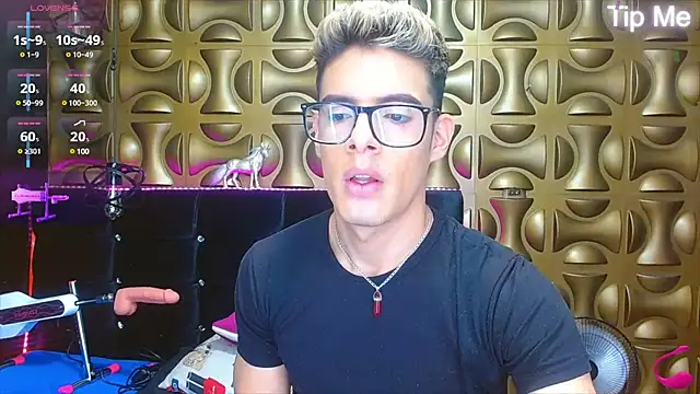 angel sexyevil online show from March 15, 2025, 12:24 pm