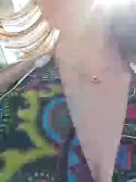 Snapshot of TopsyWilde chatting on December 31, 2024, 12:46 pm TopsyWilde online show from December 31, 2024, 12:46 pm