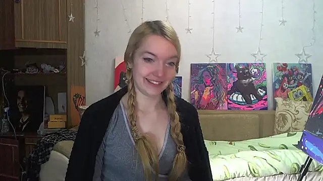 SecretSophia online show from December 10, 2024, 5:33 pm