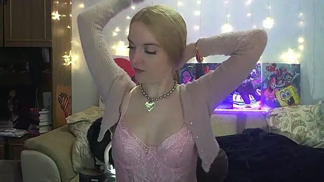 SecretSophia online show from March 7, 2025, 8:00 pm