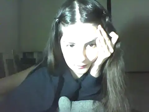 Snapshot of Insomniacl chatting on December 30, 2024, 5:04 am Insomniacl online show from December 30, 2024, 5:04 am