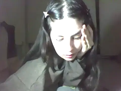 Snapshot of Insomniacl chatting on March 9, 2025, 7:01 am Insomniacl online show from March 9, 2025, 7:01 am