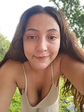 VickyHoult online show from March 23, 2026, 9:52 pm