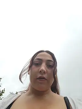 VickyHoult online show from June 7, 2026, 10:24 pm