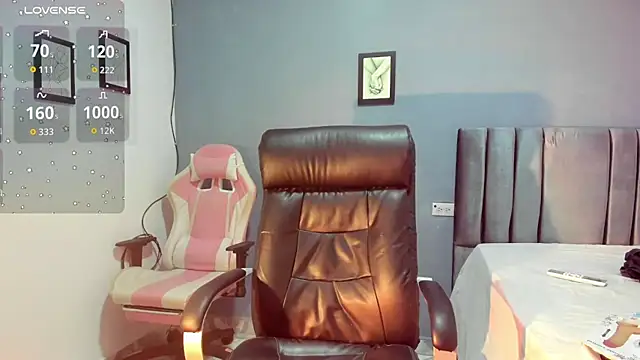 Snapshot of Tiffany_teressa chatting on February 12, 2026, 12:00 pm Tiffany teressa online show from February 12, 2026, 12:00 pm