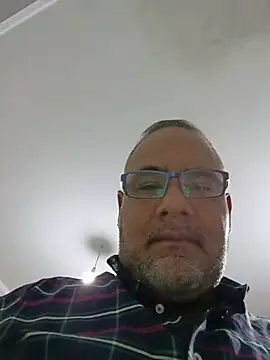 Snapshot of PhillDrake11 chatting on July 9, 2026, 11:53 pm PhillDrake11 online show from July 9, 2026, 11:53 pm