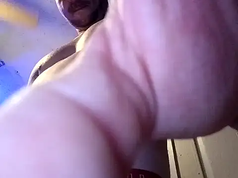 Snapshot of Jewfish420 chatting on October 28, 2025, 5:55 am Jewfish420 online show from October 28, 2025, 5:55 am