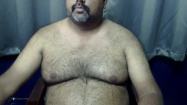 hairysubcub 70 online show from May 5, 2026, 7:27 am