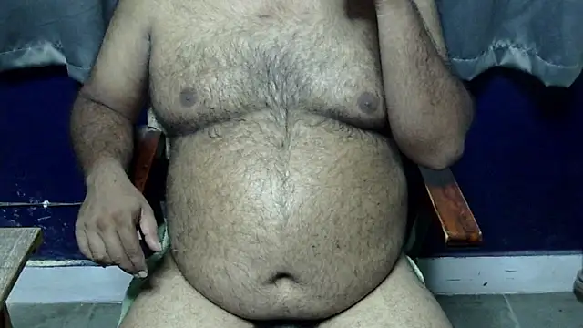 hairysubcub 70 online show from May 10, 2026, 4:23 pm