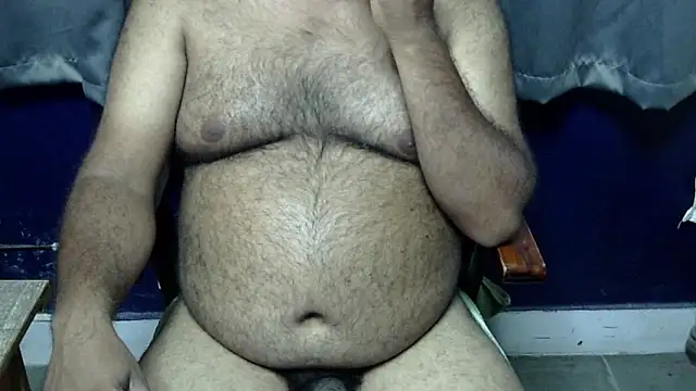 hairysubcub 70 online show from May 16, 2026, 6:32 am