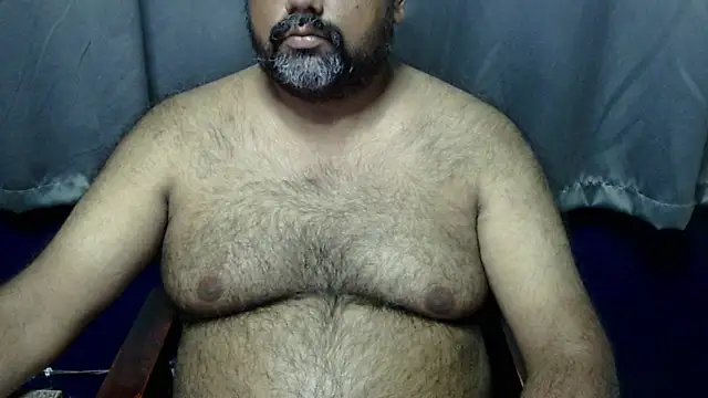 hairysubcub 70 online show from May 20, 2026, 6:36 pm
