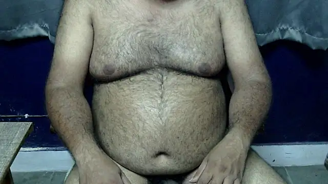 hairysubcub 70 online show from May 26, 2026, 6:48 pm