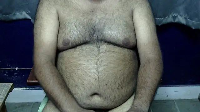 hairysubcub 70 online show from May 28, 2026, 9:06 am